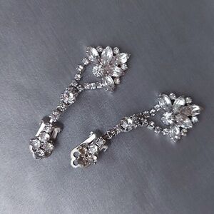 Vintage Crystal Clip-on Drop Earrings